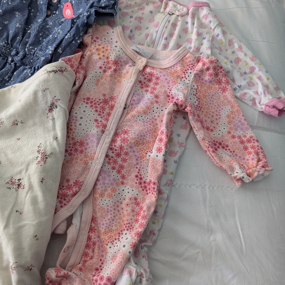 Baby girl 20 piece bundle (some BNWOT) - Picture 10 of 11